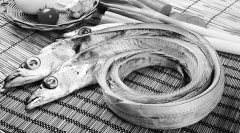 恐怖！甲醛帶魚(yú)流入市場(chǎng)，這樣的帶魚(yú)不要買(mǎi)！